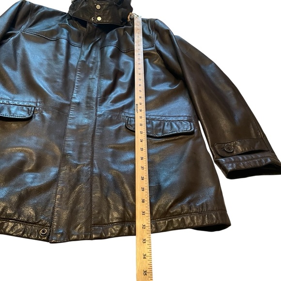 Danier Men's Dark Brown Leather Jacket w/detachable hood.Size 40/Medium - Picture 7 of 16